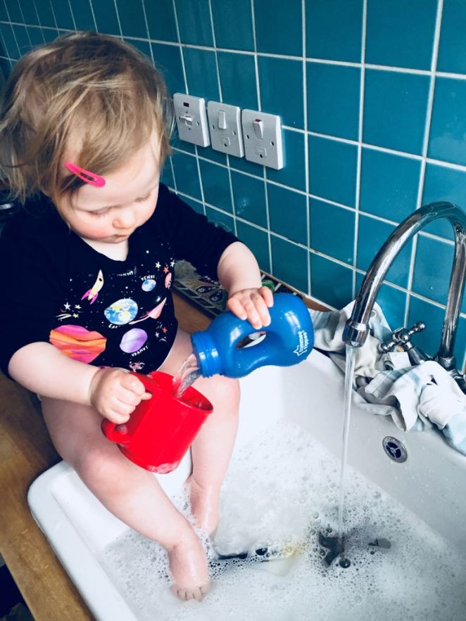 D322DA2F-B8A4-43E8-BDA9-80E0409EFA31